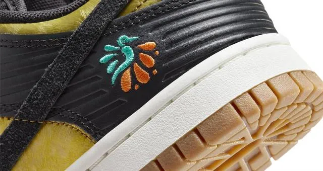 Nike Dunk Low WMNS Dia De Muertos
