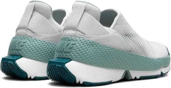 Nike Go Flyease 