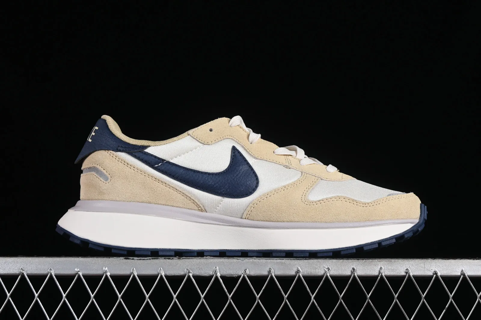 Nike Phoenix Waffle Beige Light Orewood Brown Light Iron Ore Midnight Navy FD2196-101