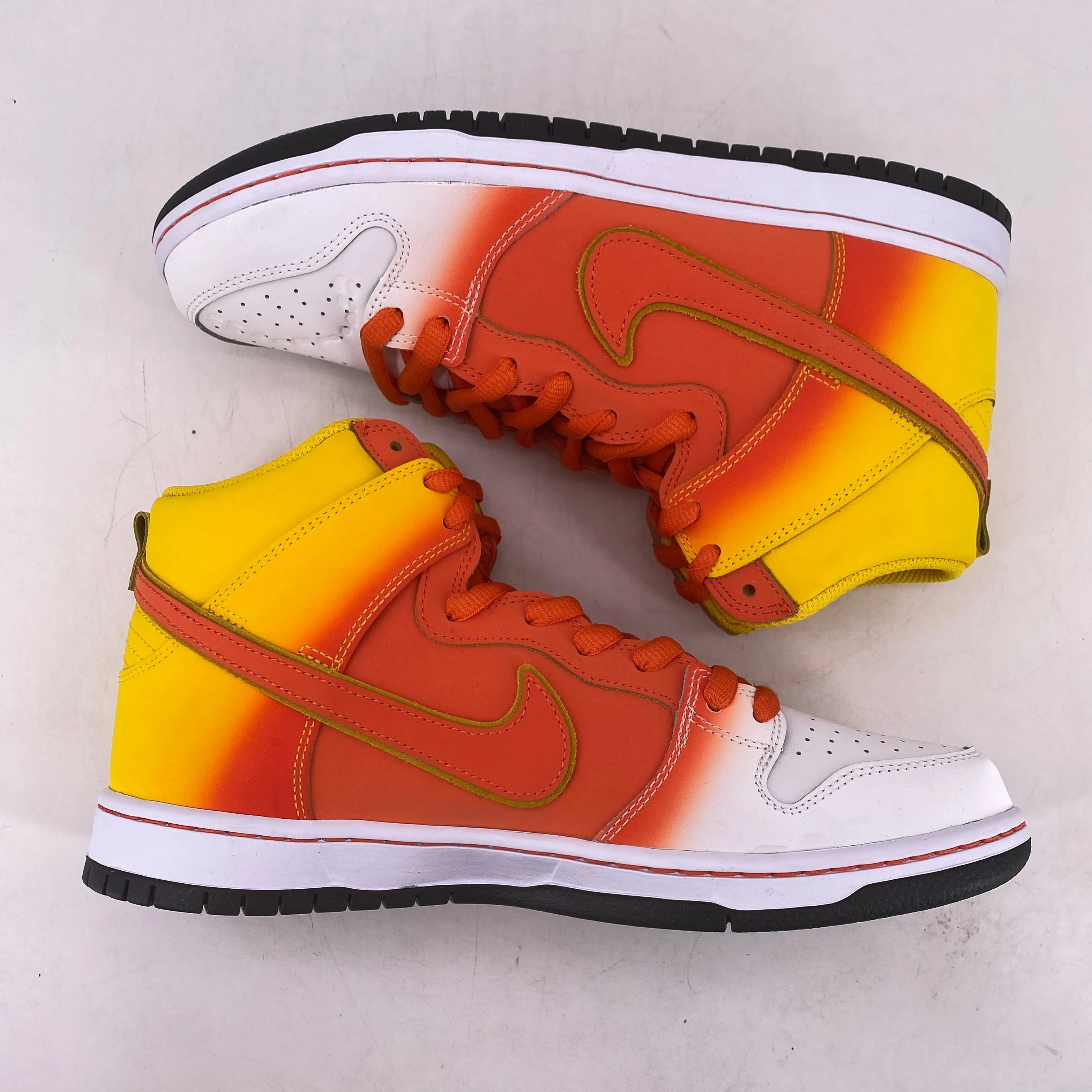 Nike SB Dunk High Candy Corn 2023 New Size 10.5