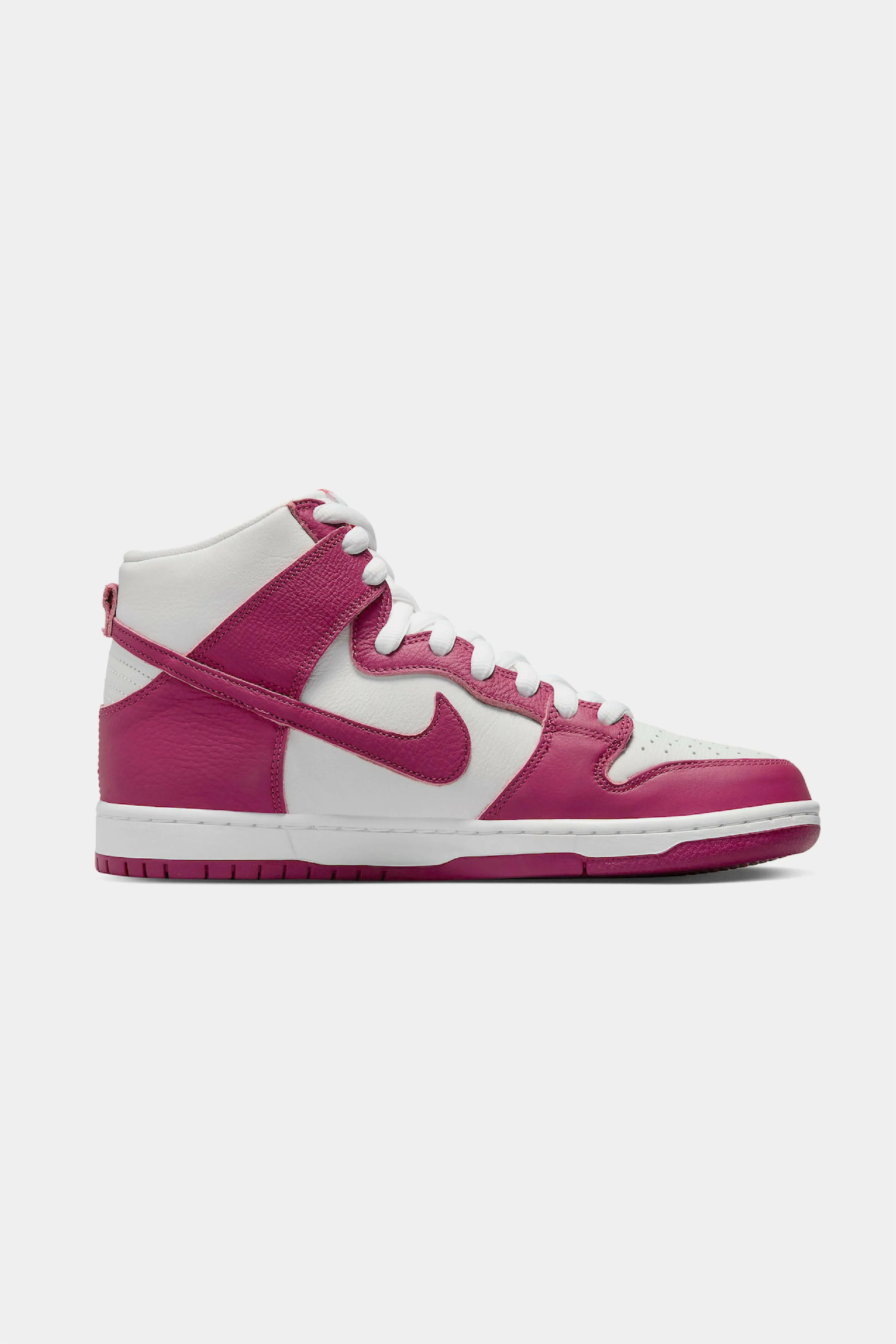 Nike SB Dunk High “Sweet Beet”