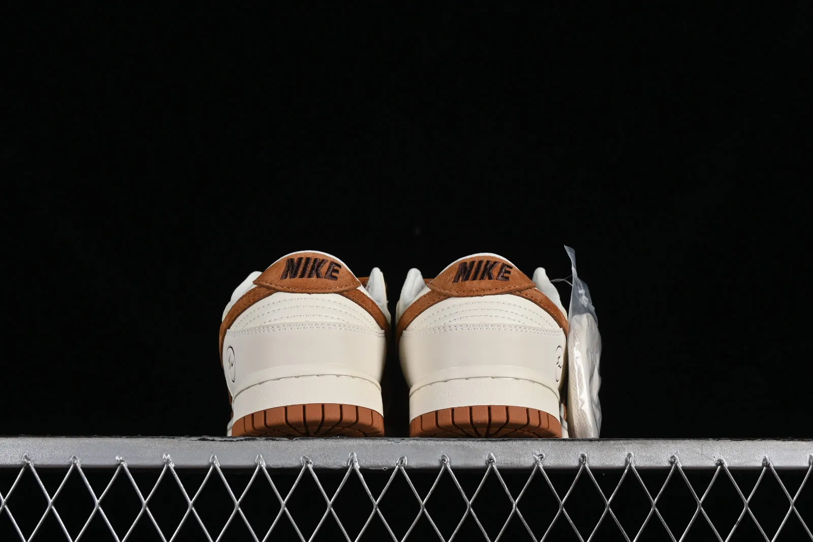 Nike SB Dunk Low Brown Beige XD1688-031