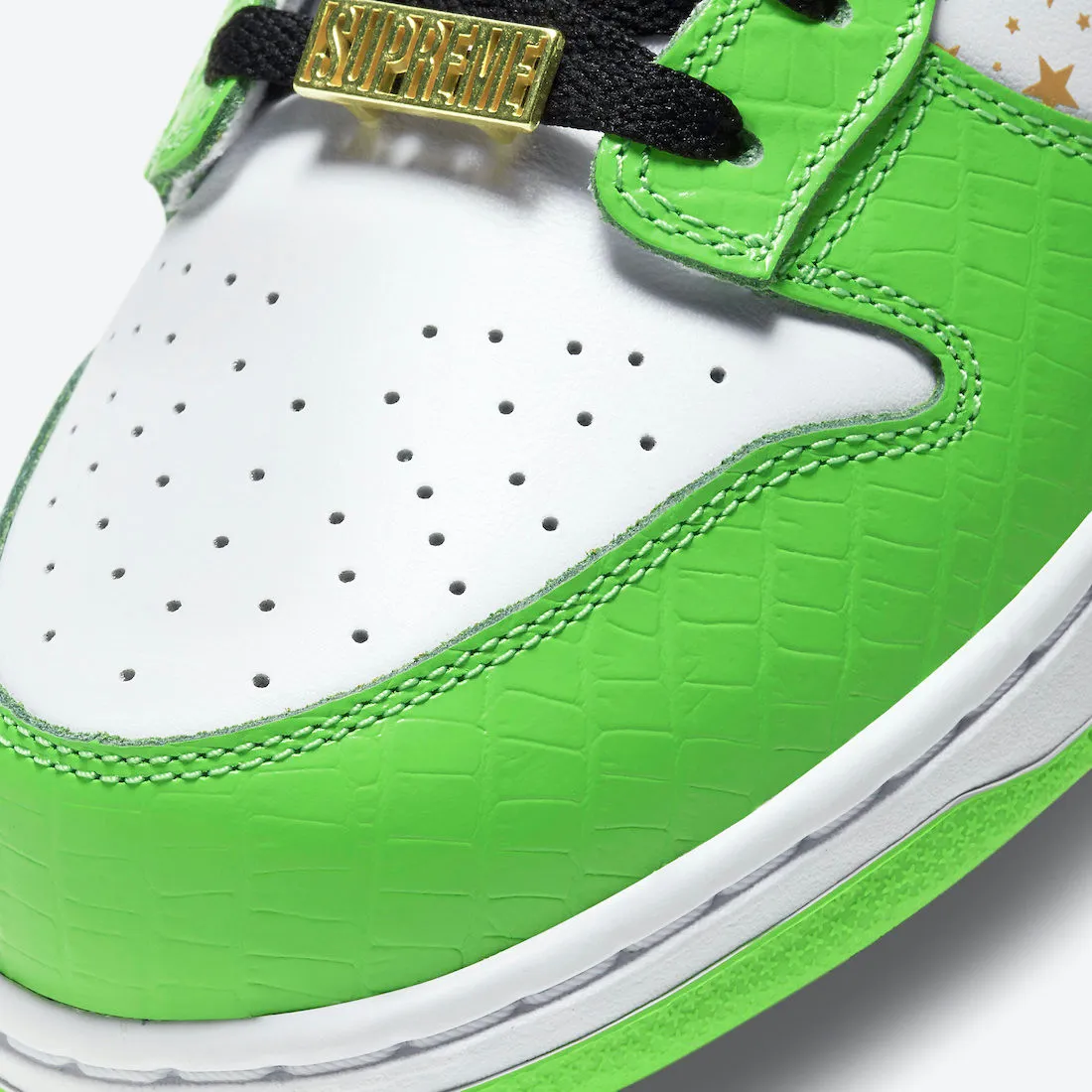 Nike SB Dunk Low Supreme Stars Mean Green Metallic Gold White DH3228-101