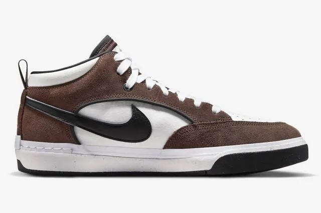 Nike sb react leo light chocolate