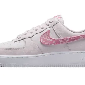 Nike wmns air force 1 low pink paisley