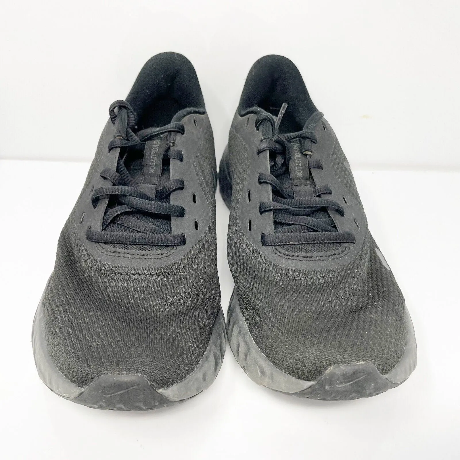 Nike Womens Revolution 5 BQ3207-001 Black Running Shoes Sneakers Size 8