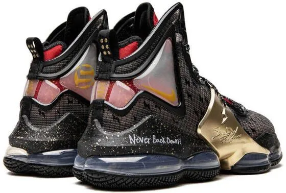 Nike x Supreme Air Zoom Flight 95 