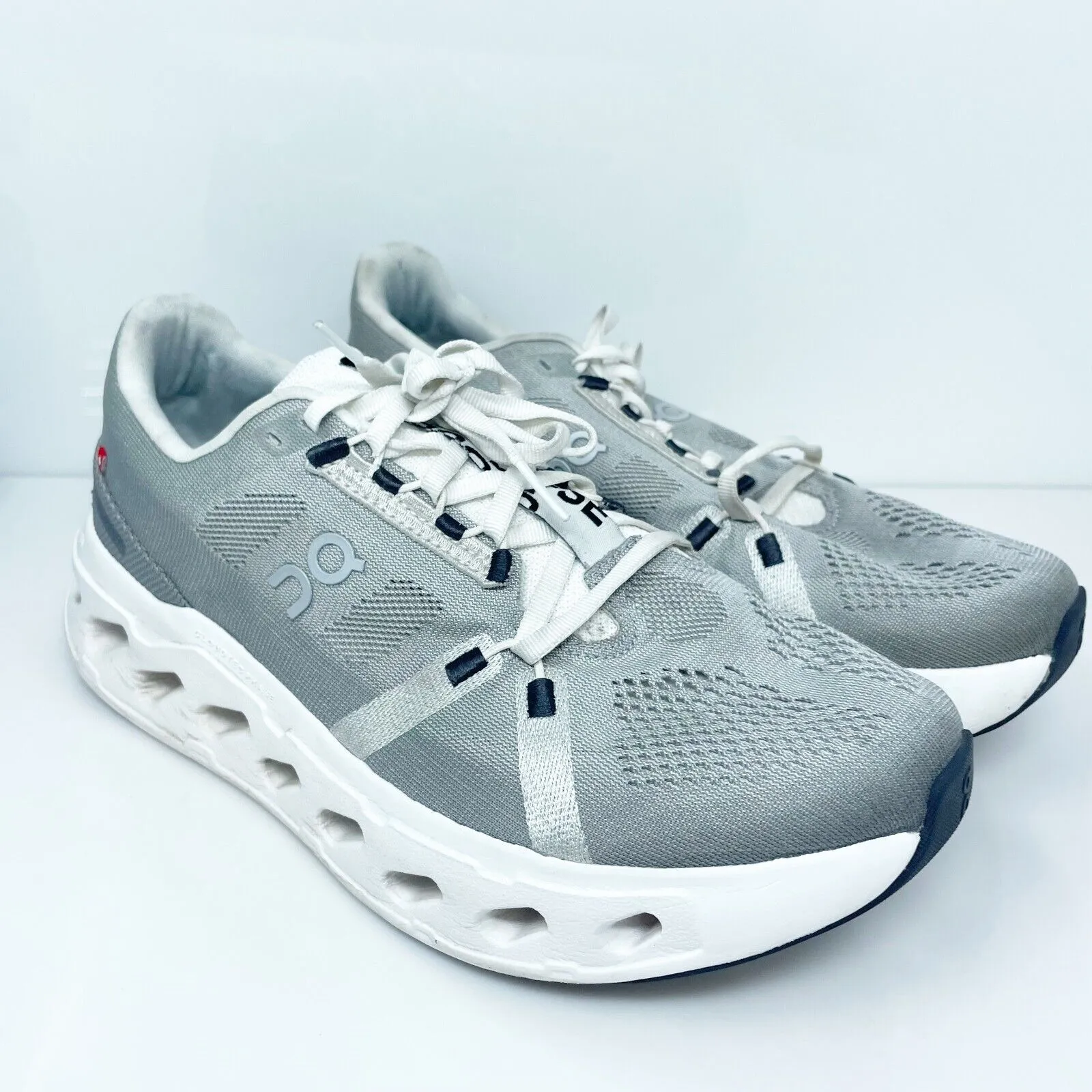 On Mens Cloudeclipse Gray Running Shoes Sneakers Size 9