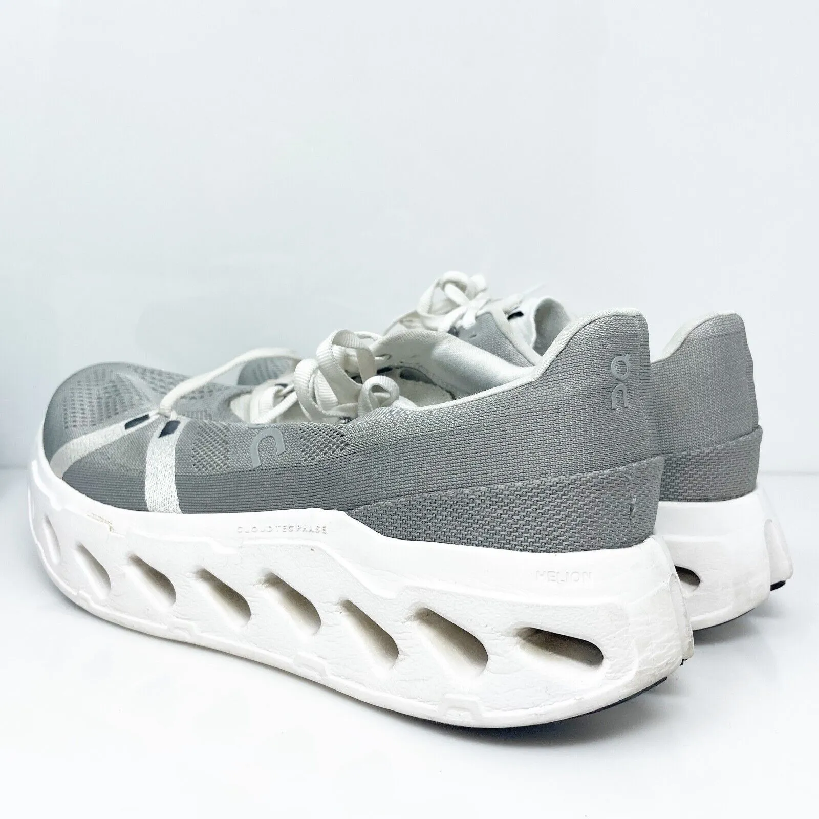 On Mens Cloudeclipse Gray Running Shoes Sneakers Size 9