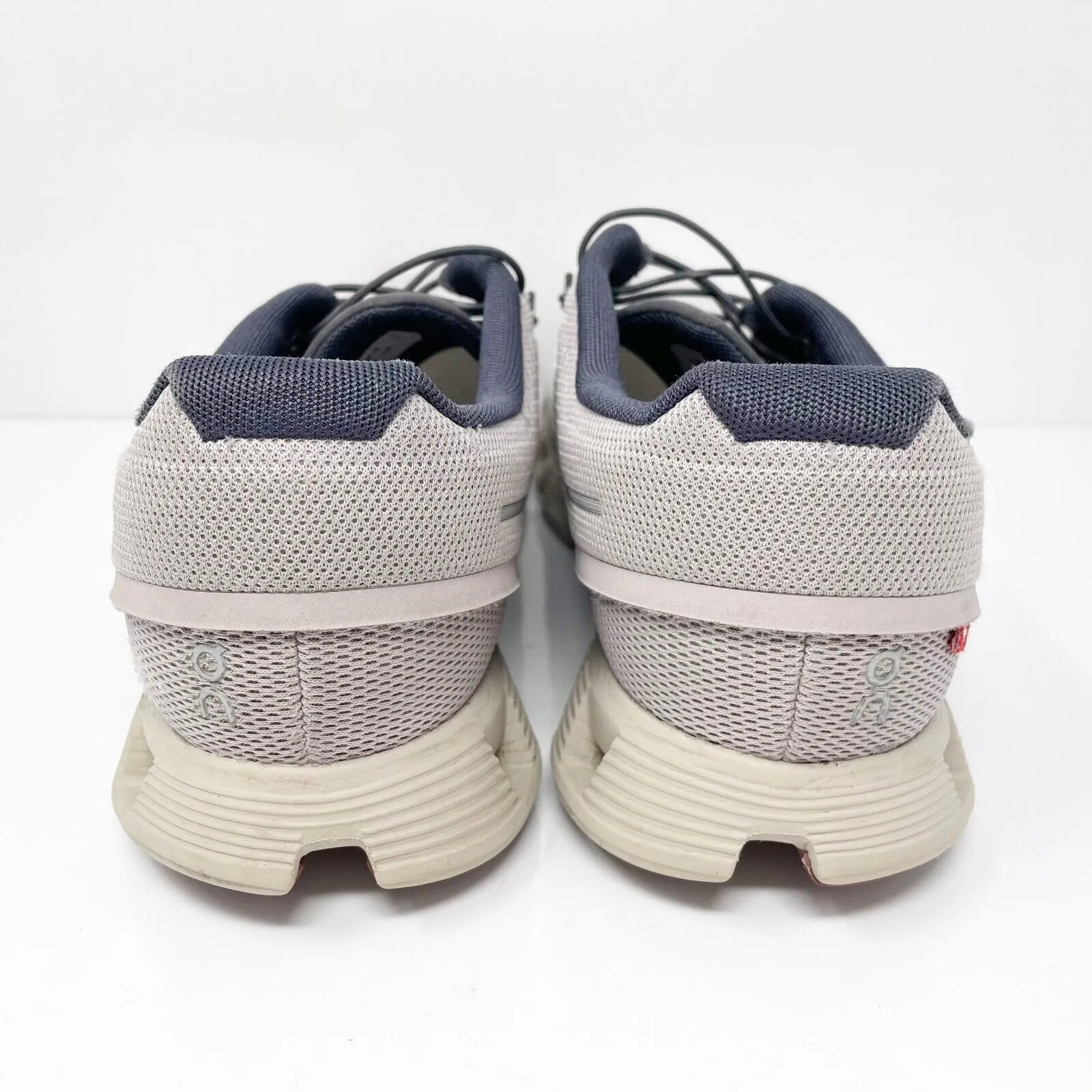 On Womens Cloud 5 White Running Shoes Sneakers Size 11