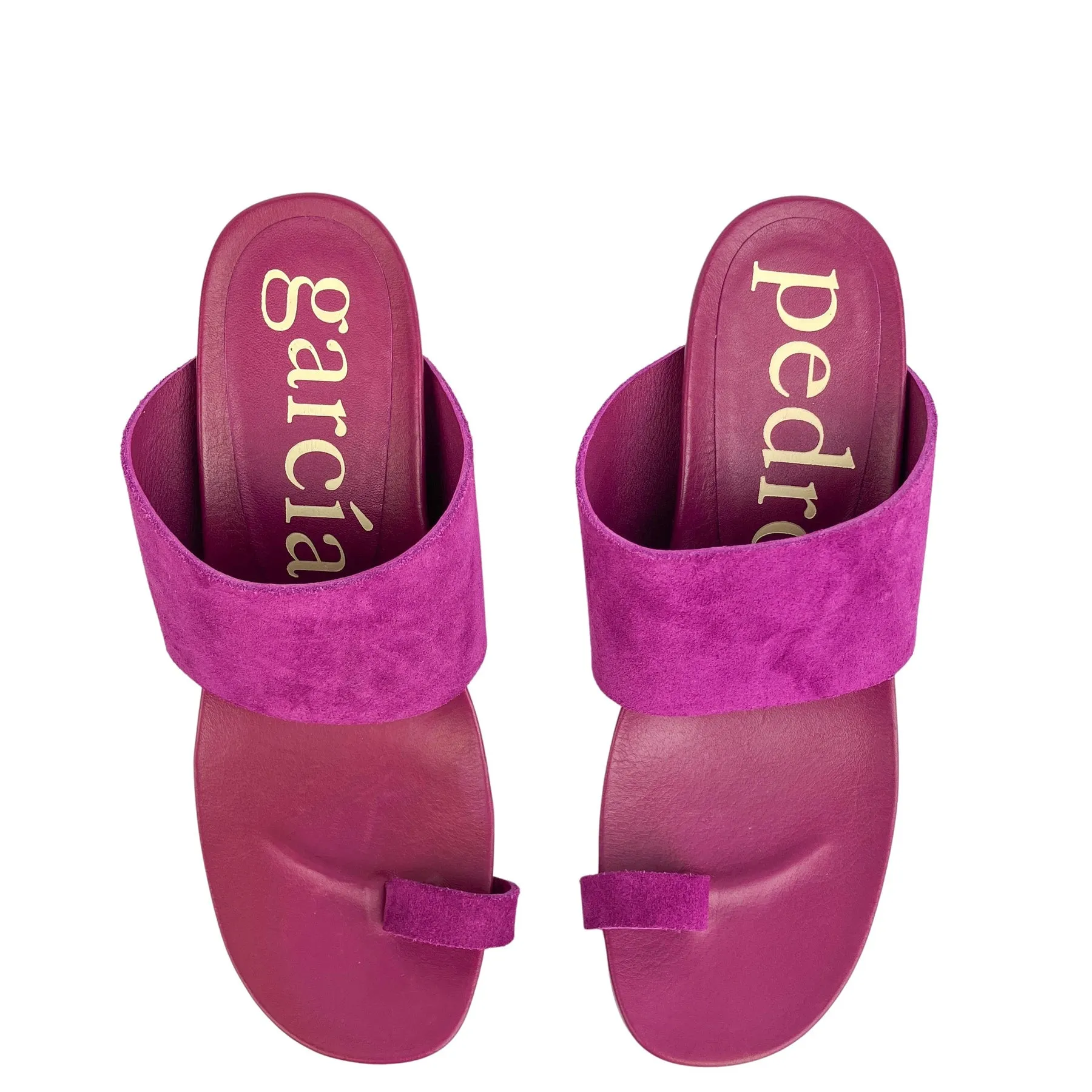 Pedro García Cali Sandals in Dahlia Castoro