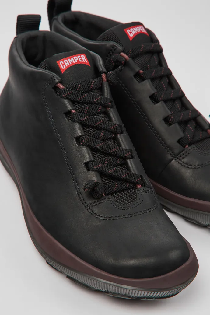 Peu Pista GORE-TEX Black leather sneakers for women