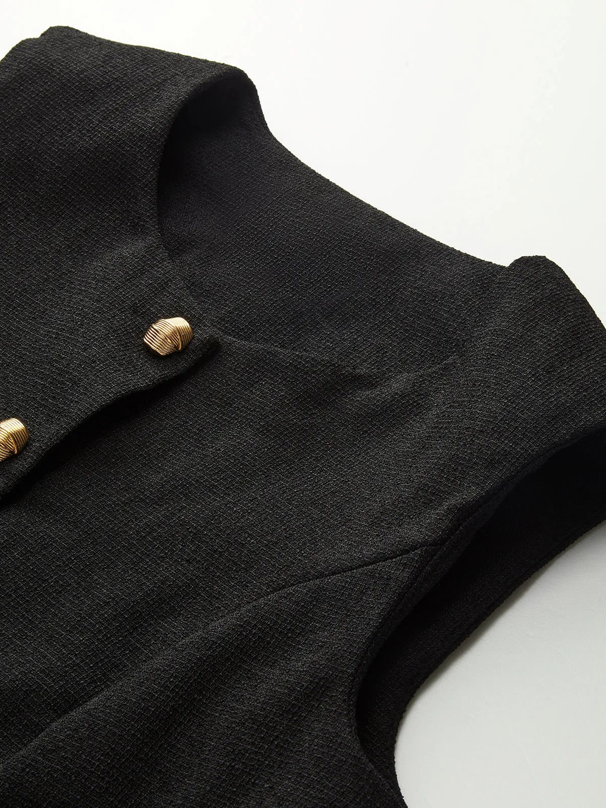 Pockets Golden Button Vest
