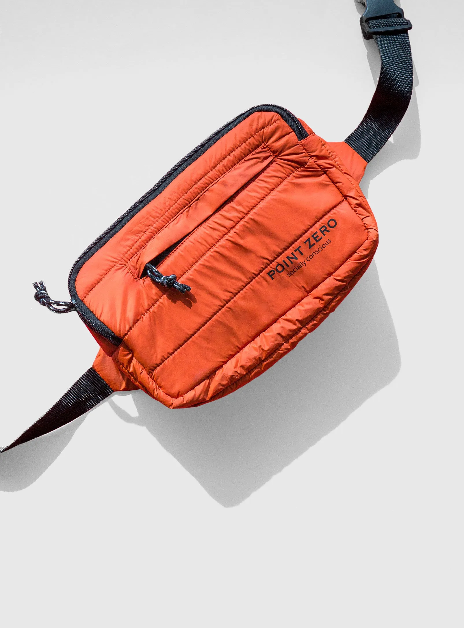 POUCH | Puffer belt bag||POCHETTE | Sac banane matelassé