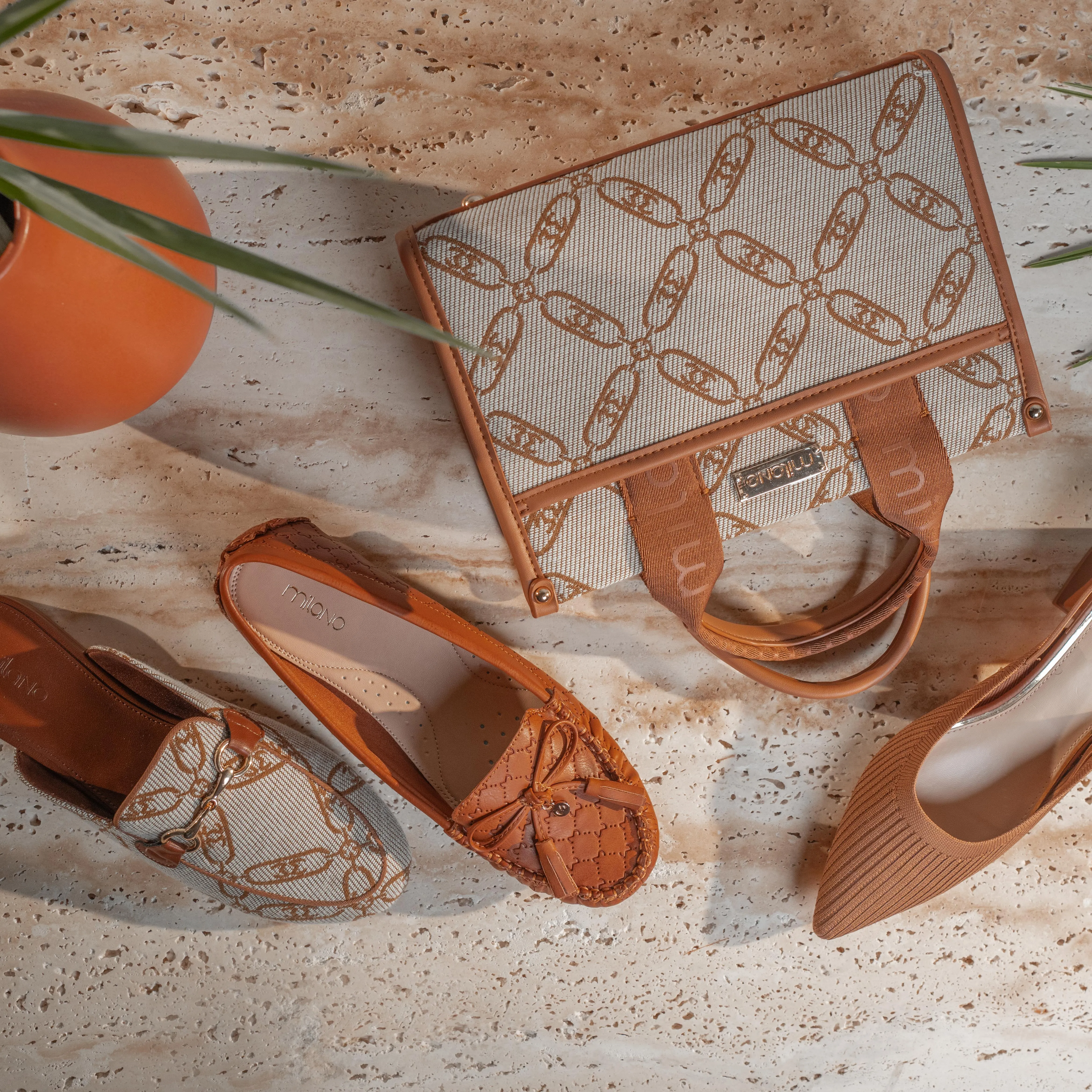 SALENTEES SLINGBACK PUMPS - BROWN