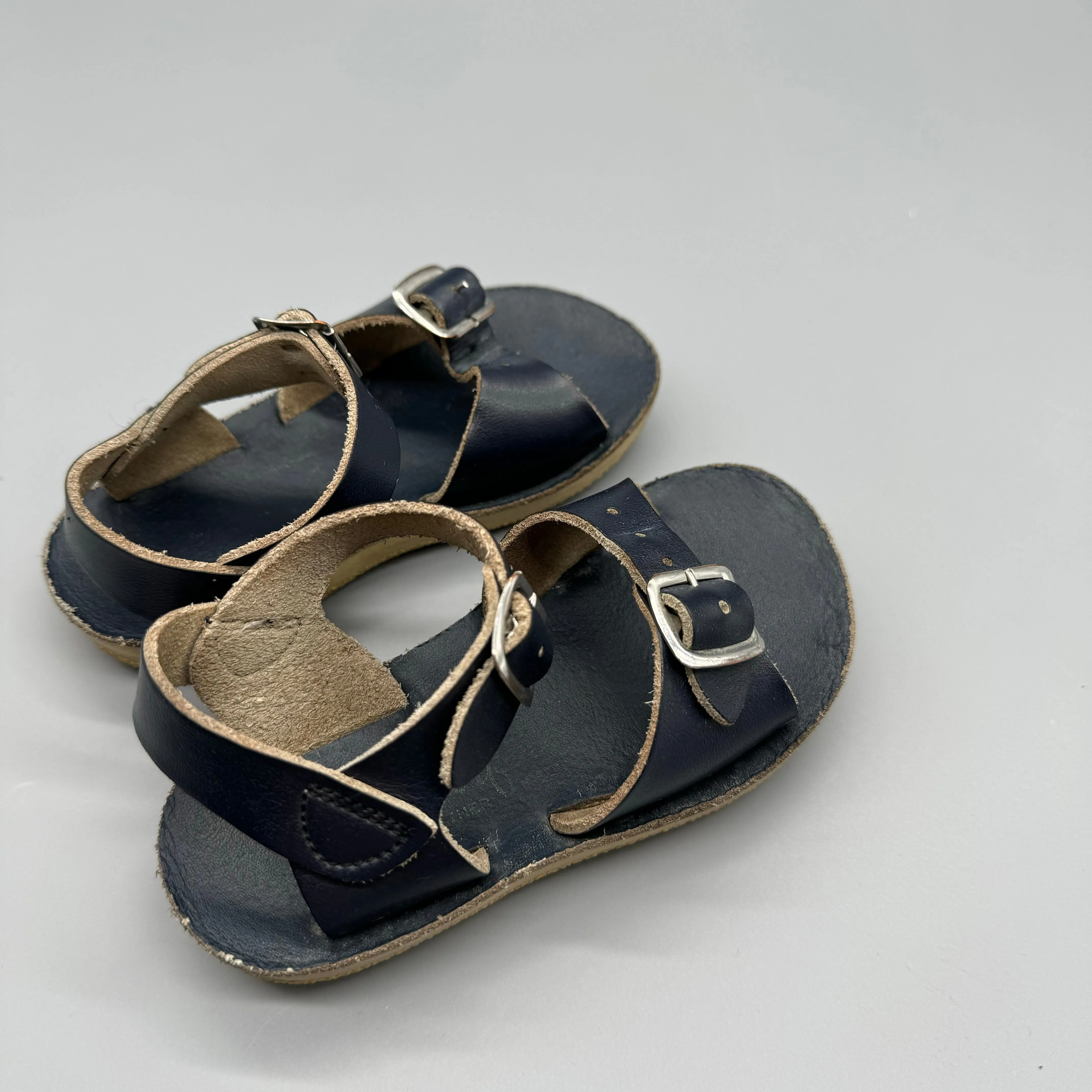 Salt Water / Sun-San Surfer sandals / US7