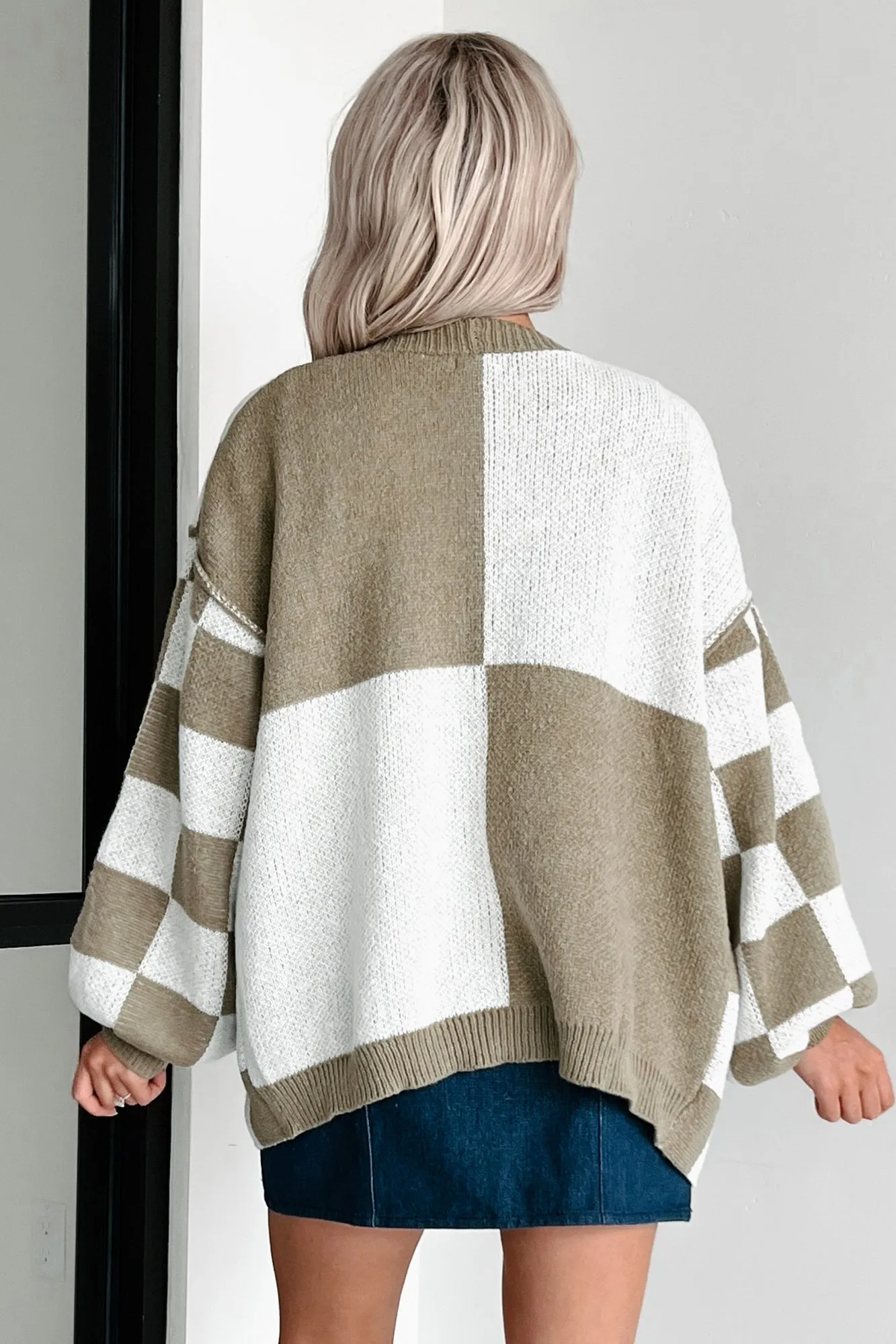 Skating The Issue Checker Cardigan (Matcha)