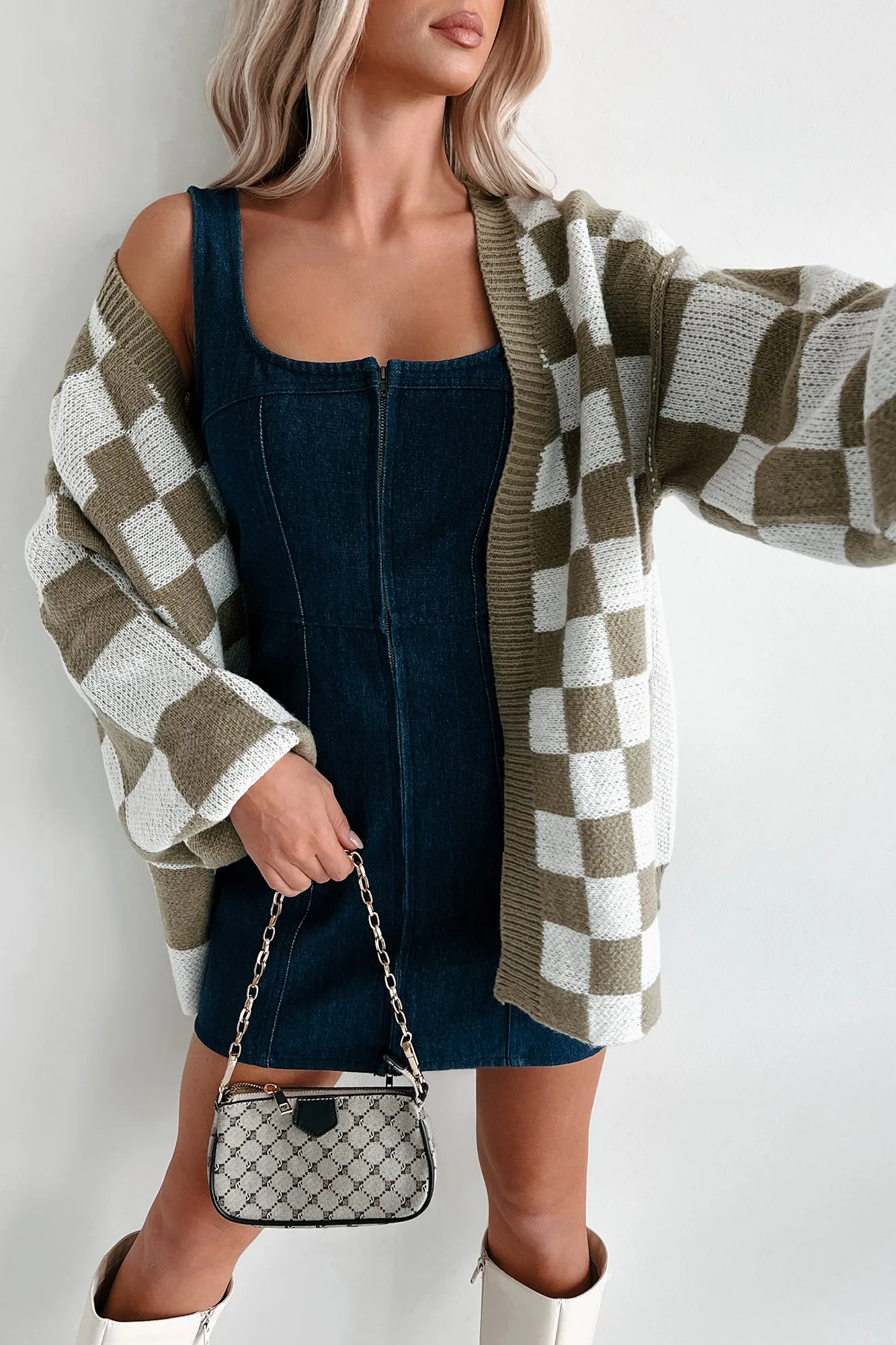 Skating The Issue Checker Cardigan (Matcha)