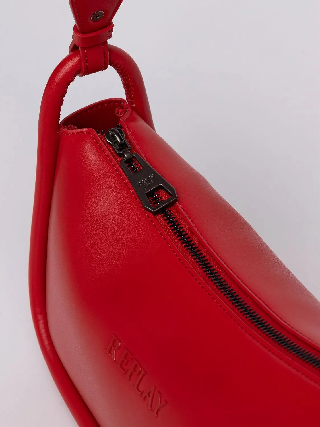 SMALL BAG WITH EMBOSSED LOGO