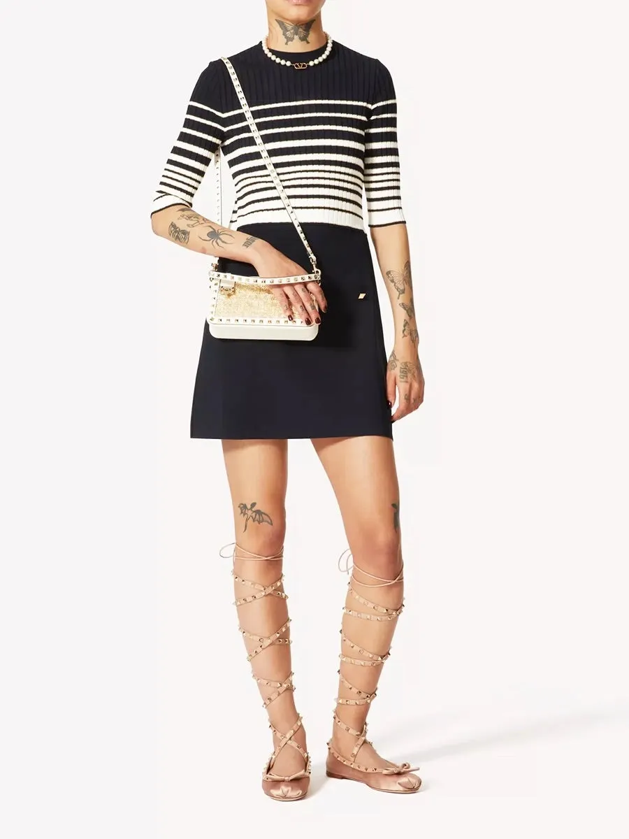 Small Rockstud Shoulder Bag Boucle Raffia in Ivory