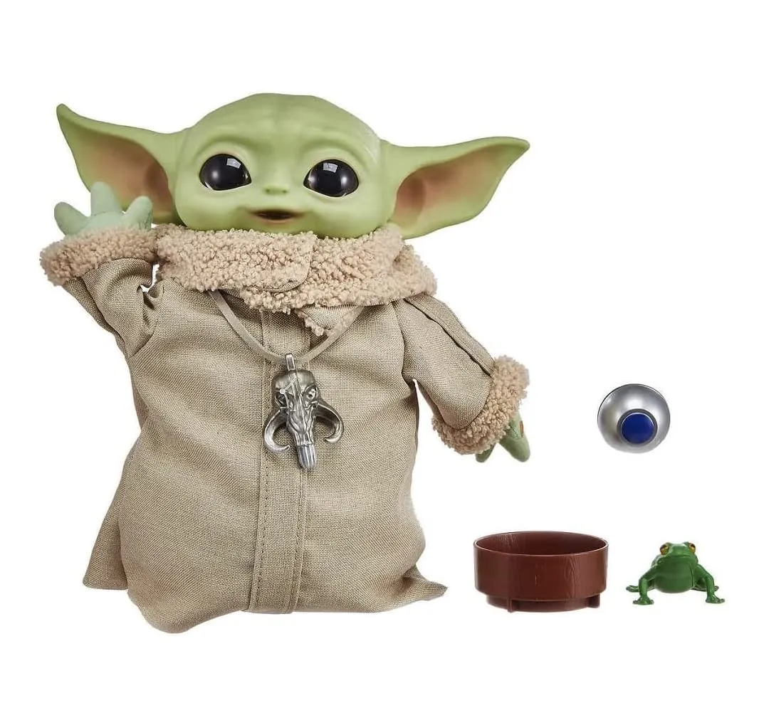 Star Wars The Mandalorian 11-inch Grogu Plush Adventure Bundle