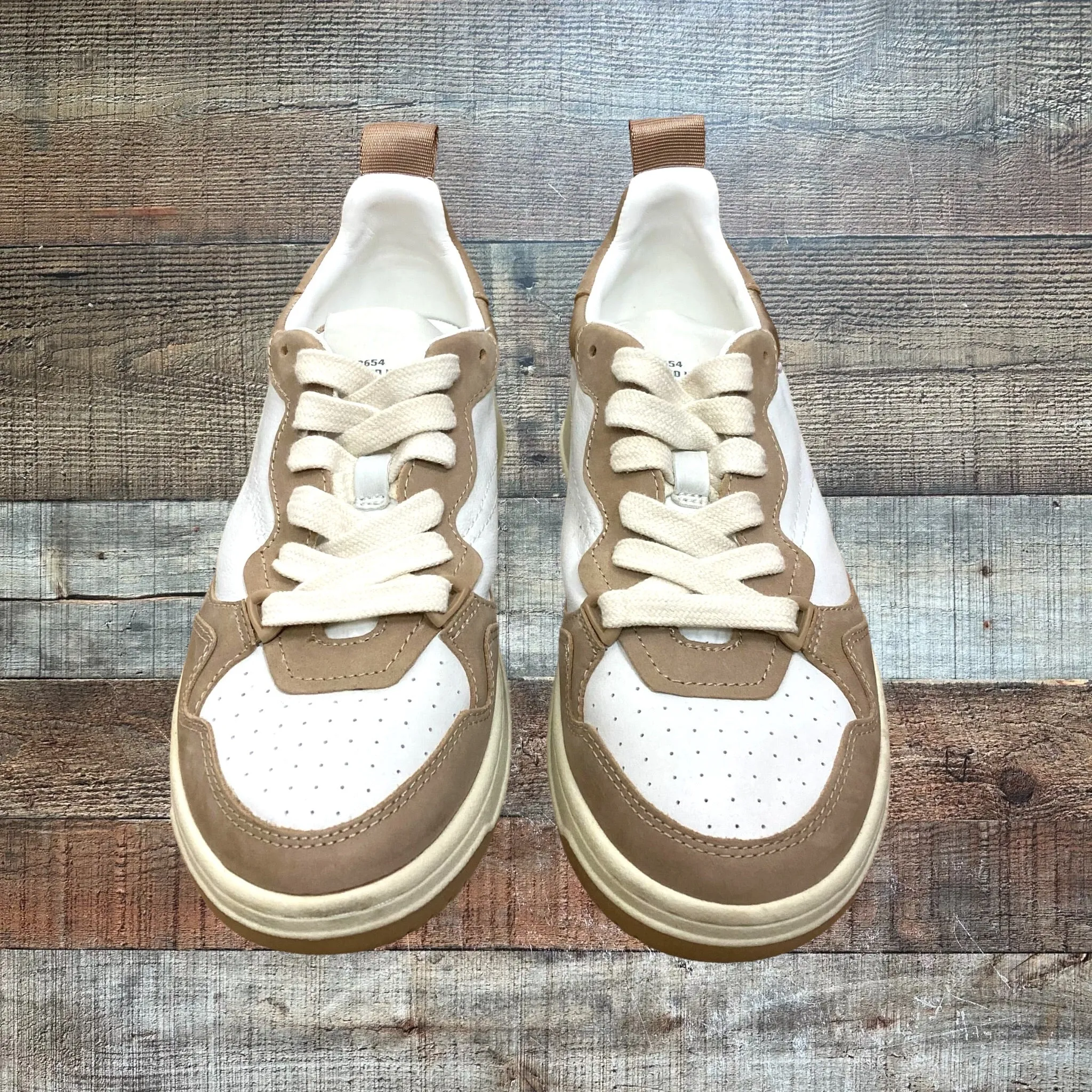 Steve Madden White/Brown Leather Sneakers- Size 7.5 (Great Condition)