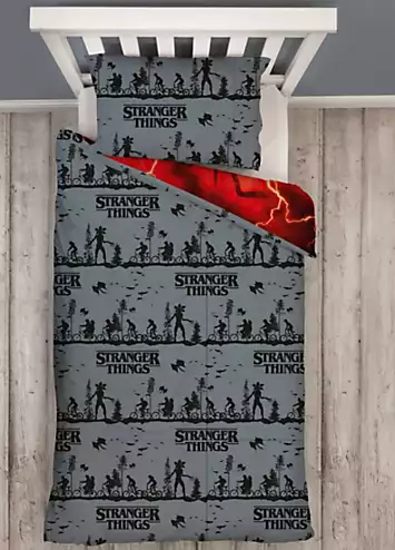 Stranger Things Town Duvet Cover Set | Kaleidoscope