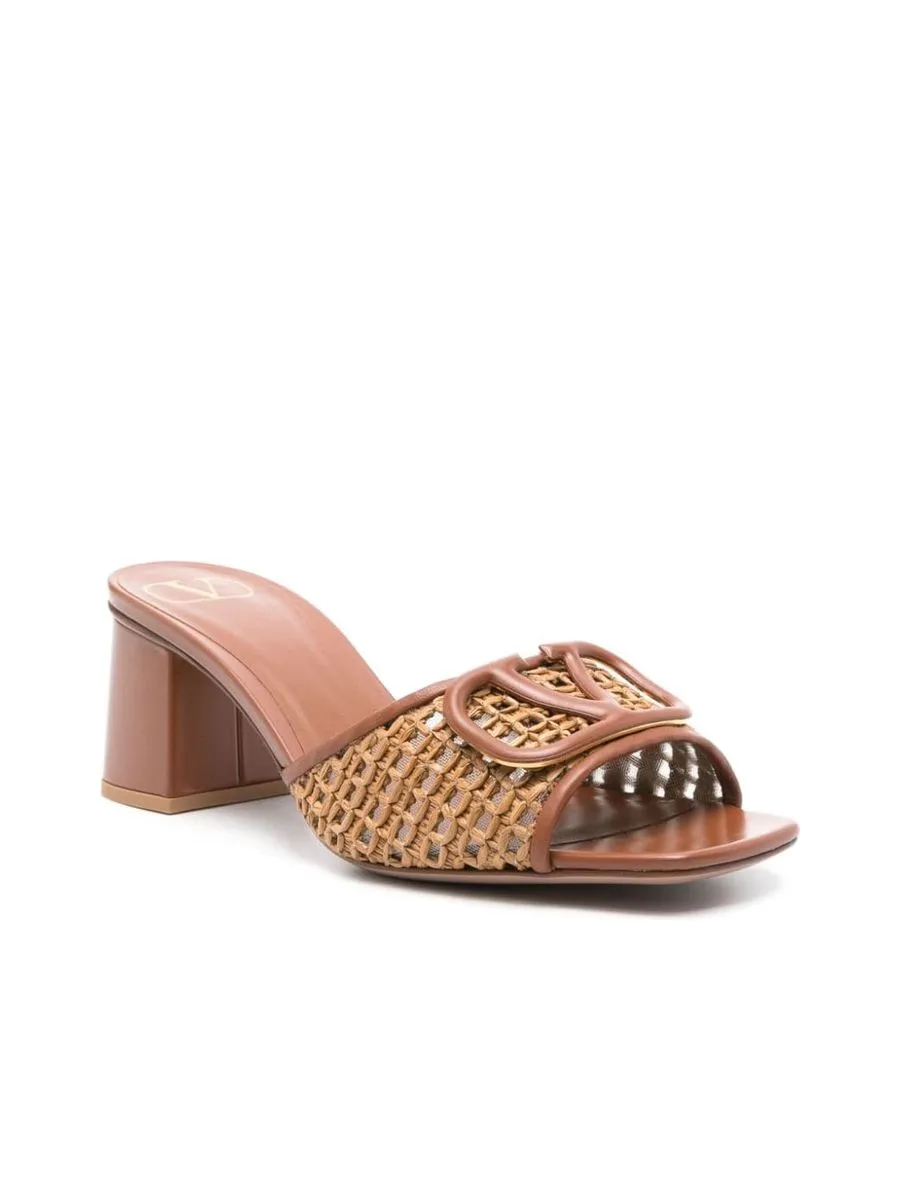 Straw Interwoven Design Sandals