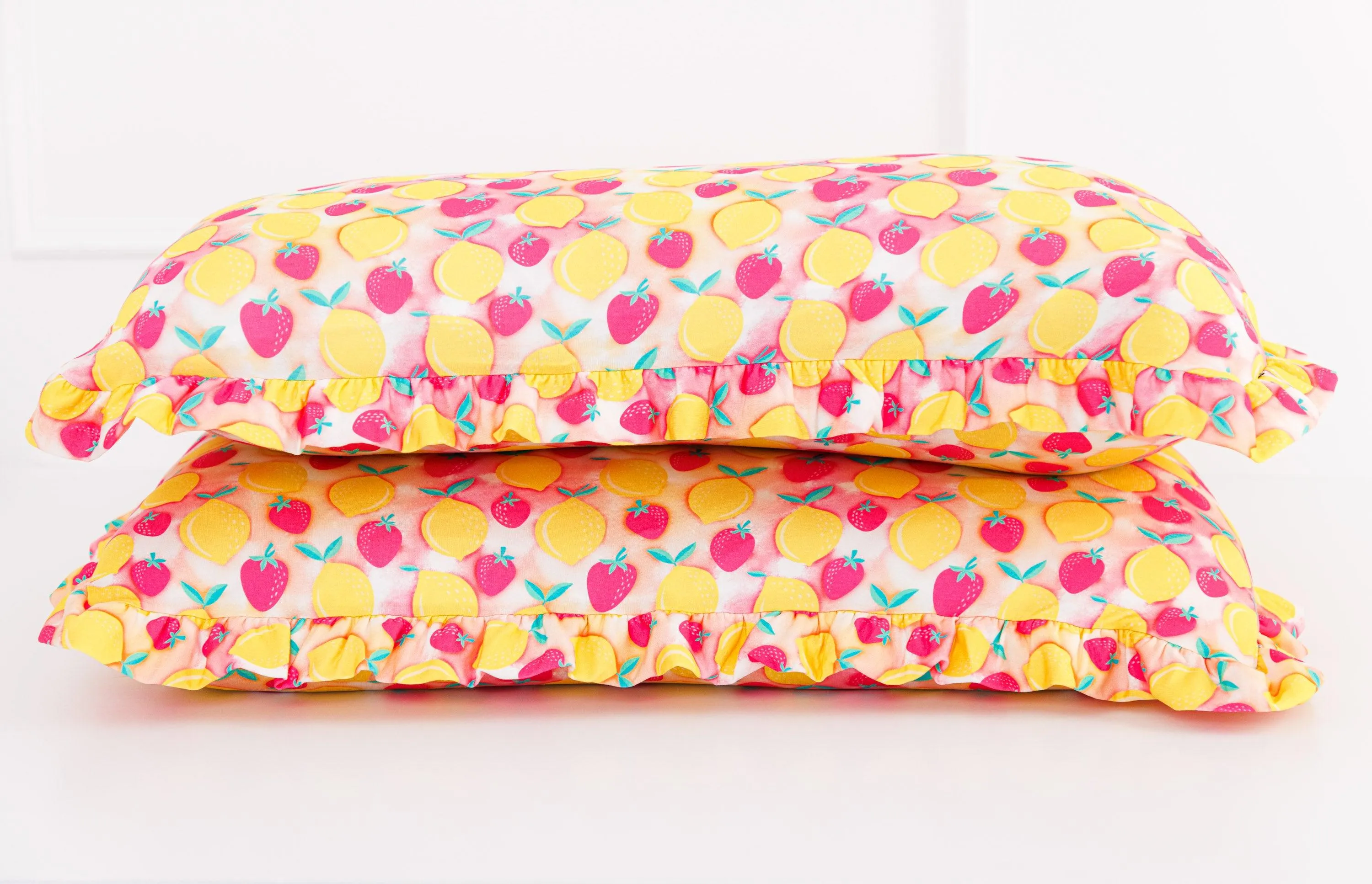 Summer Ruffle Zipper Pillowcase Set