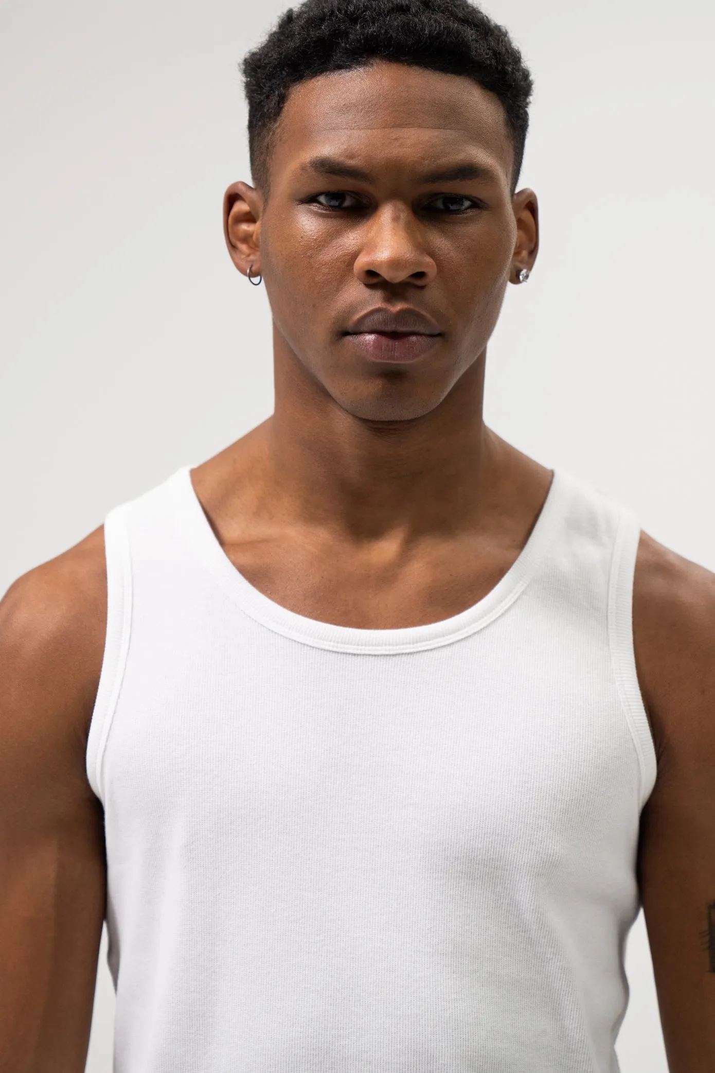 SUSTAIN WHITE RIBBED VEST