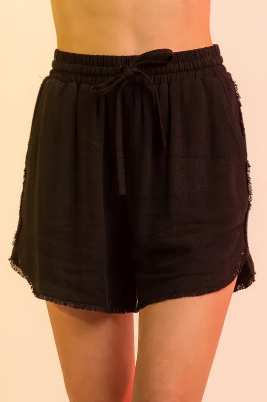 Take a Stroll Short