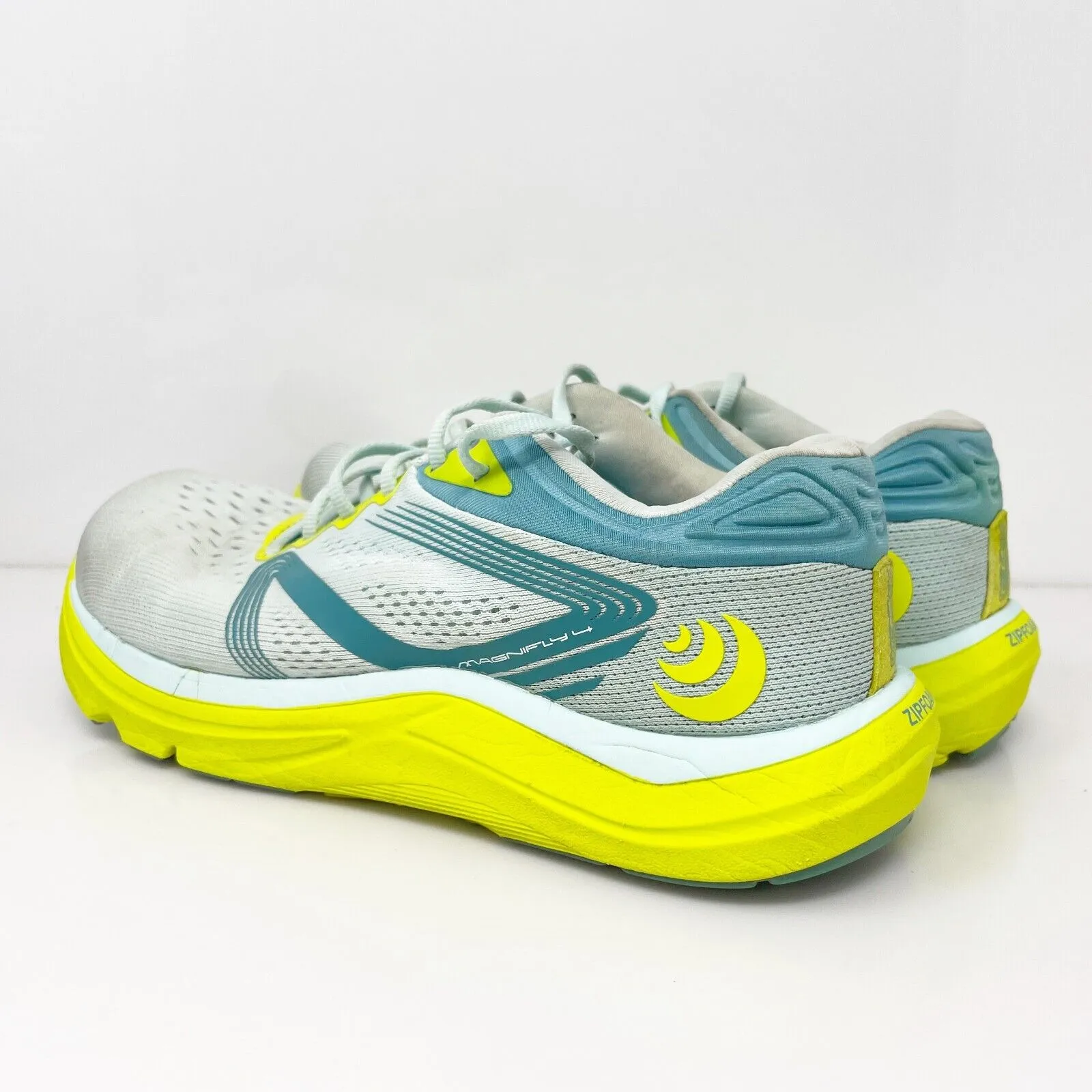 Topo Athletic Womens Magnifly 4 Blue Running Shoes Sneakers Size 6.5