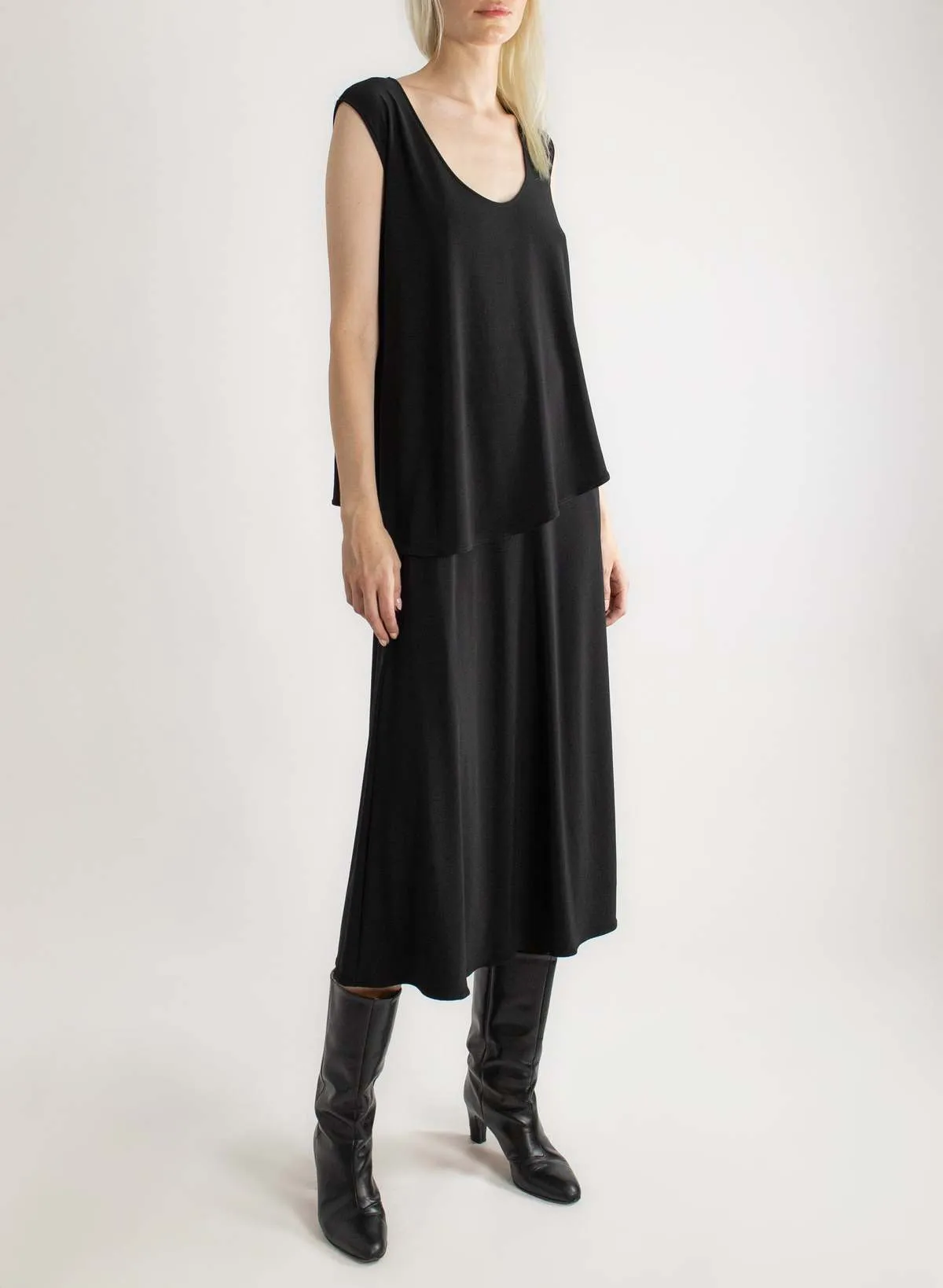U-Neck Tank - Black