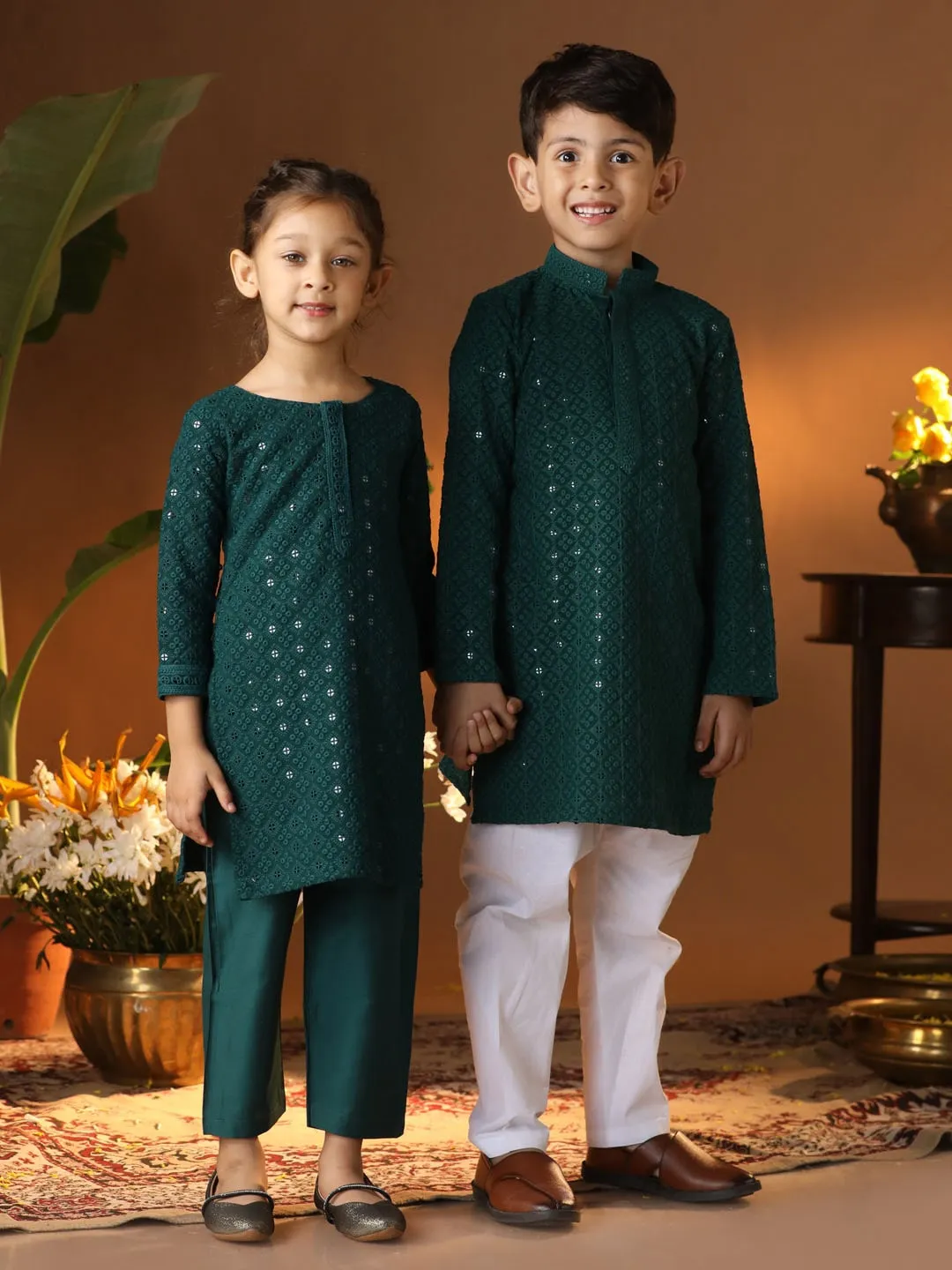VASTRAMAY Green And White Green BHAI BEHEN Siblings Matching Set