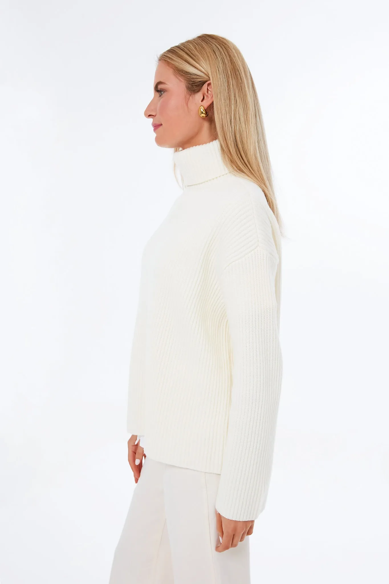 Winter White Laurel Turtleneck