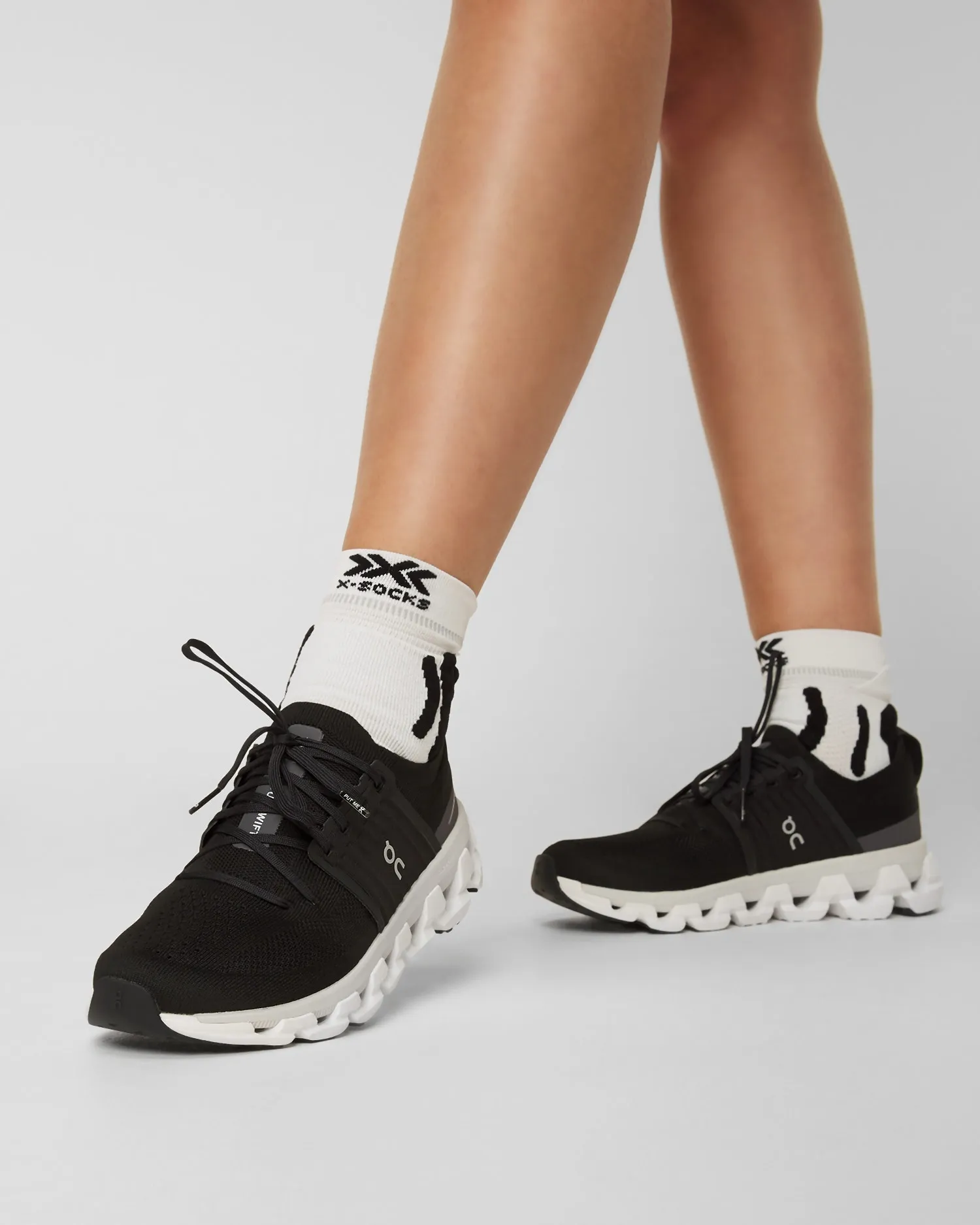 Women's trainers On Running Cloudswift 3 3WD10450485-all-black
