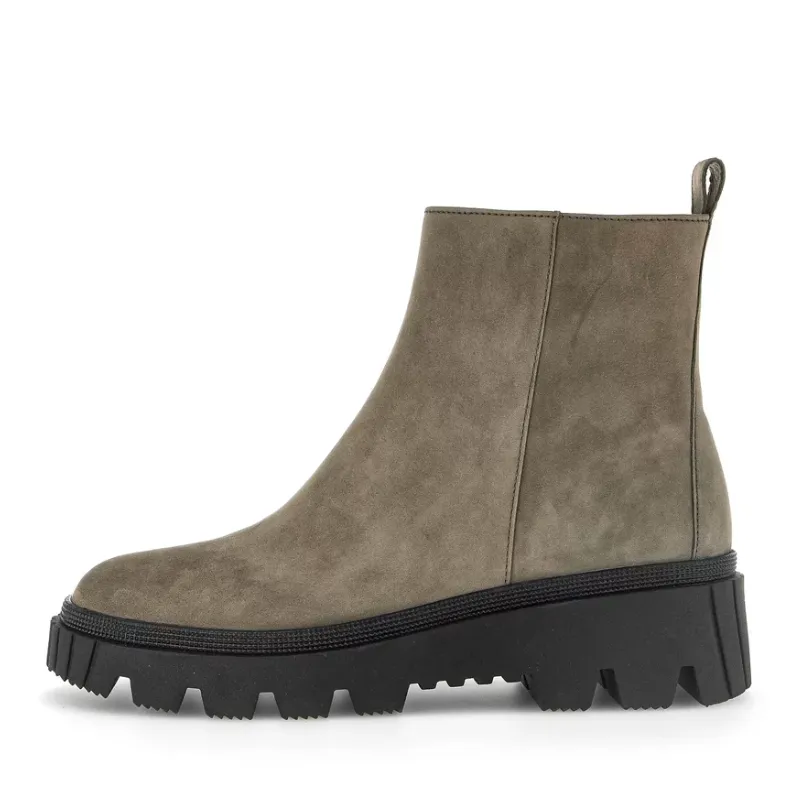 Women’s Gabor 31.820-19 Ankle Boot – Olive – UK Sizing