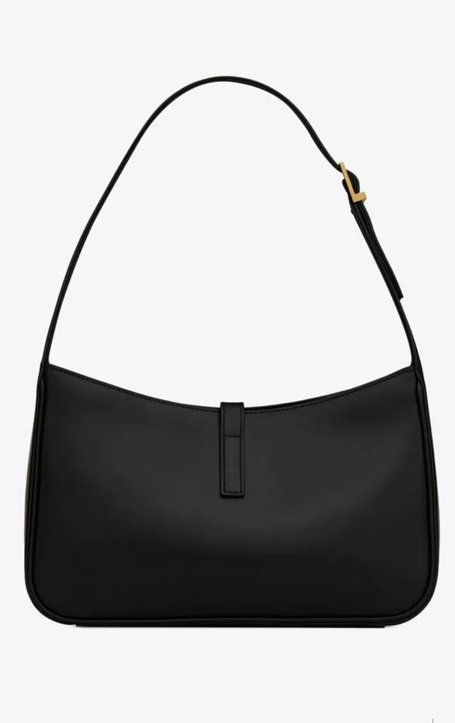 YVES SAINT LAURENT LE 5 À 7 HOBO BAG IN SMOOTH LEATHER